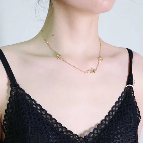 Women's Three-dimensional Snake-shaped Small Diamond Stitching Necklace